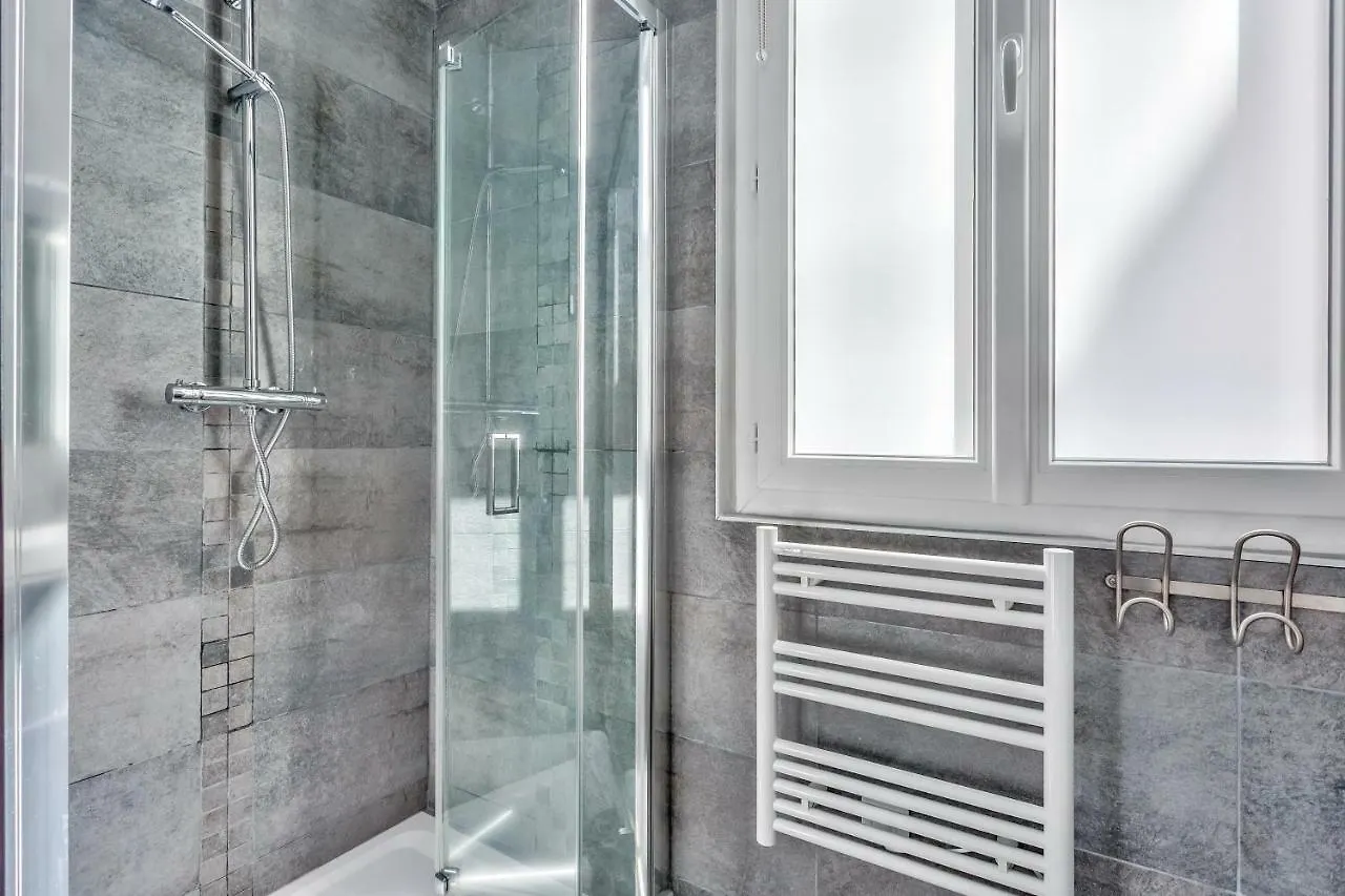 Amazing 2 Rooms Flat Near Bastille - An Ecoloflat Paris Apartment